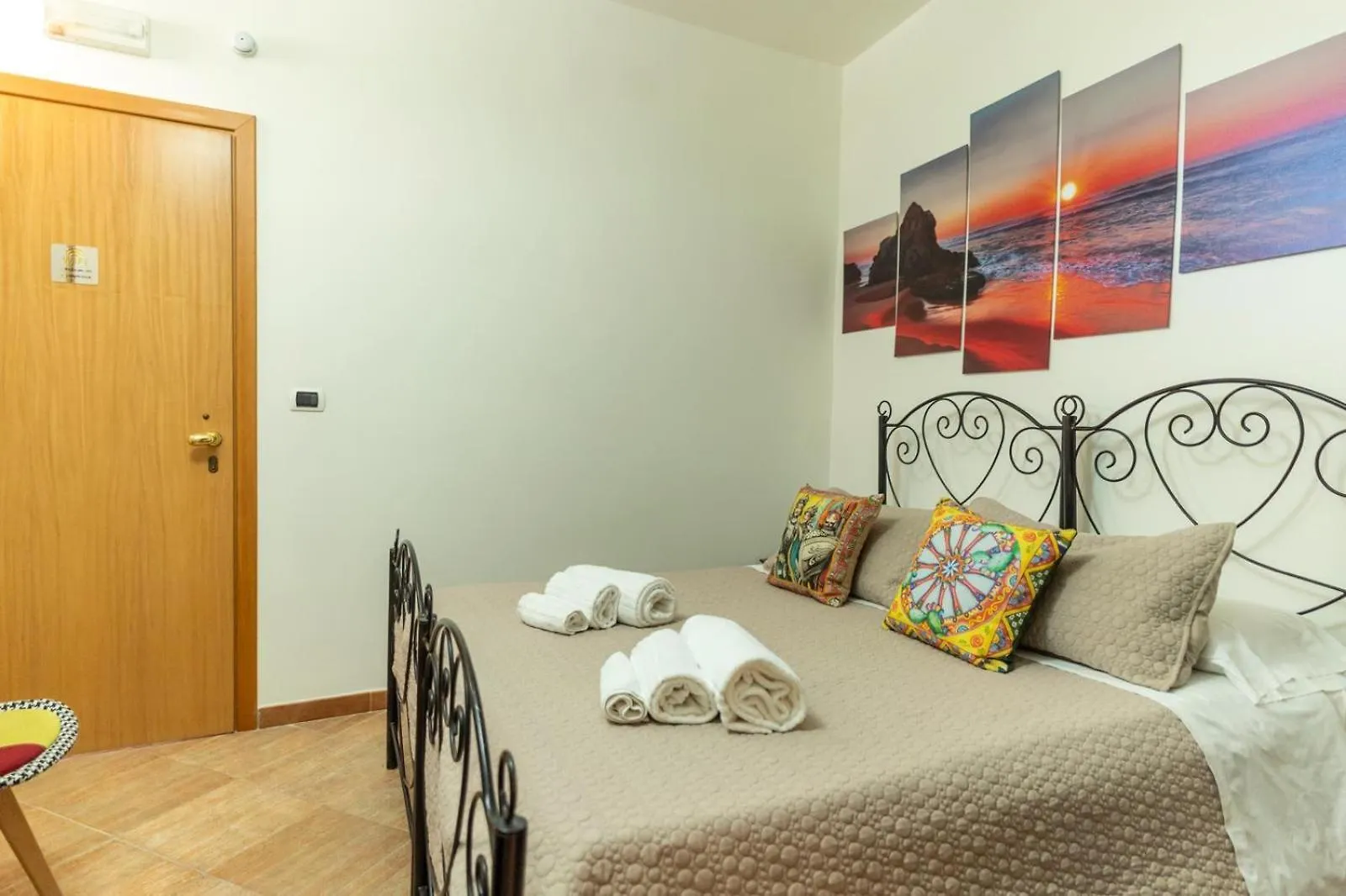 Bed and Breakfast Bed And Relax-Il Maniero Calatabiano Nocleg ze śniadaniem
